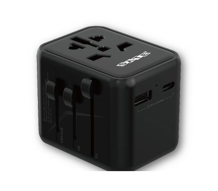 Enchufe Universal AD-0002